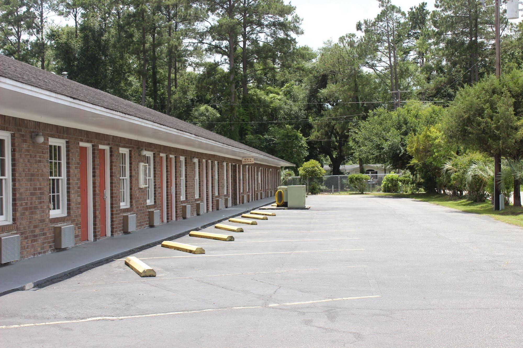 וולטרבורו Carolina Lodge מראה חיצוני תמונה